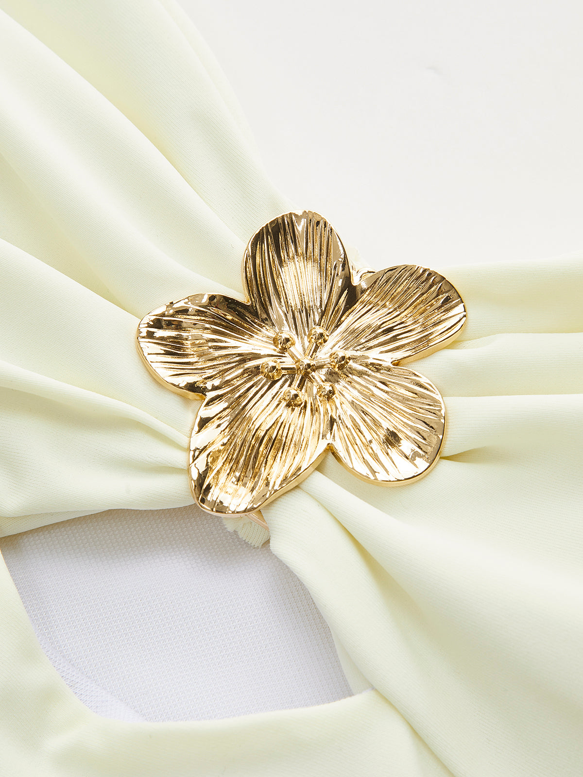 Badpak Striksluiting Halter – Luxe Trendy Eendelig Zwemmode Zomerstijl