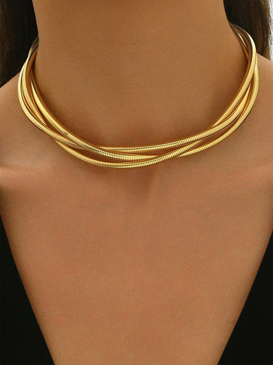 Drie-laagse Goudkleurige Choker Ketting Dames – Stijlvolle Halsketting