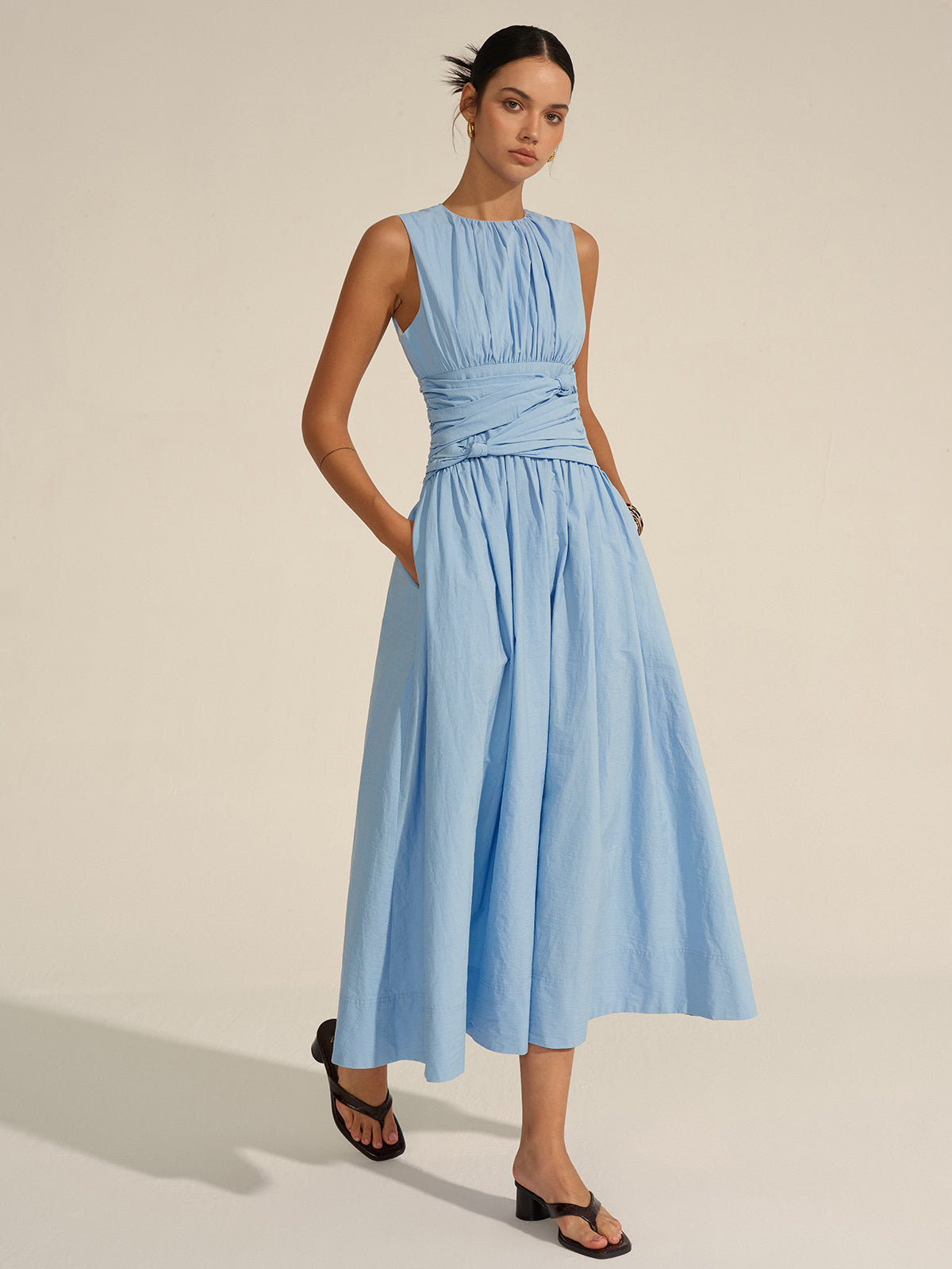 Sky Draped Getailleerde Midi Jurk