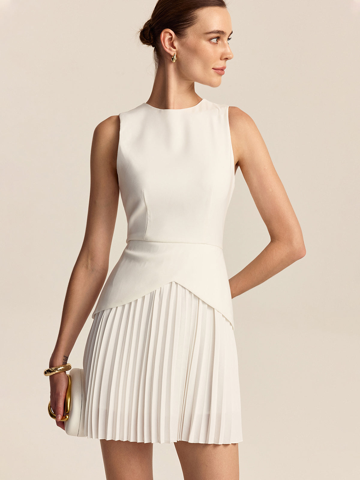 Sculpted Elegance Geplooide Mini Jurk