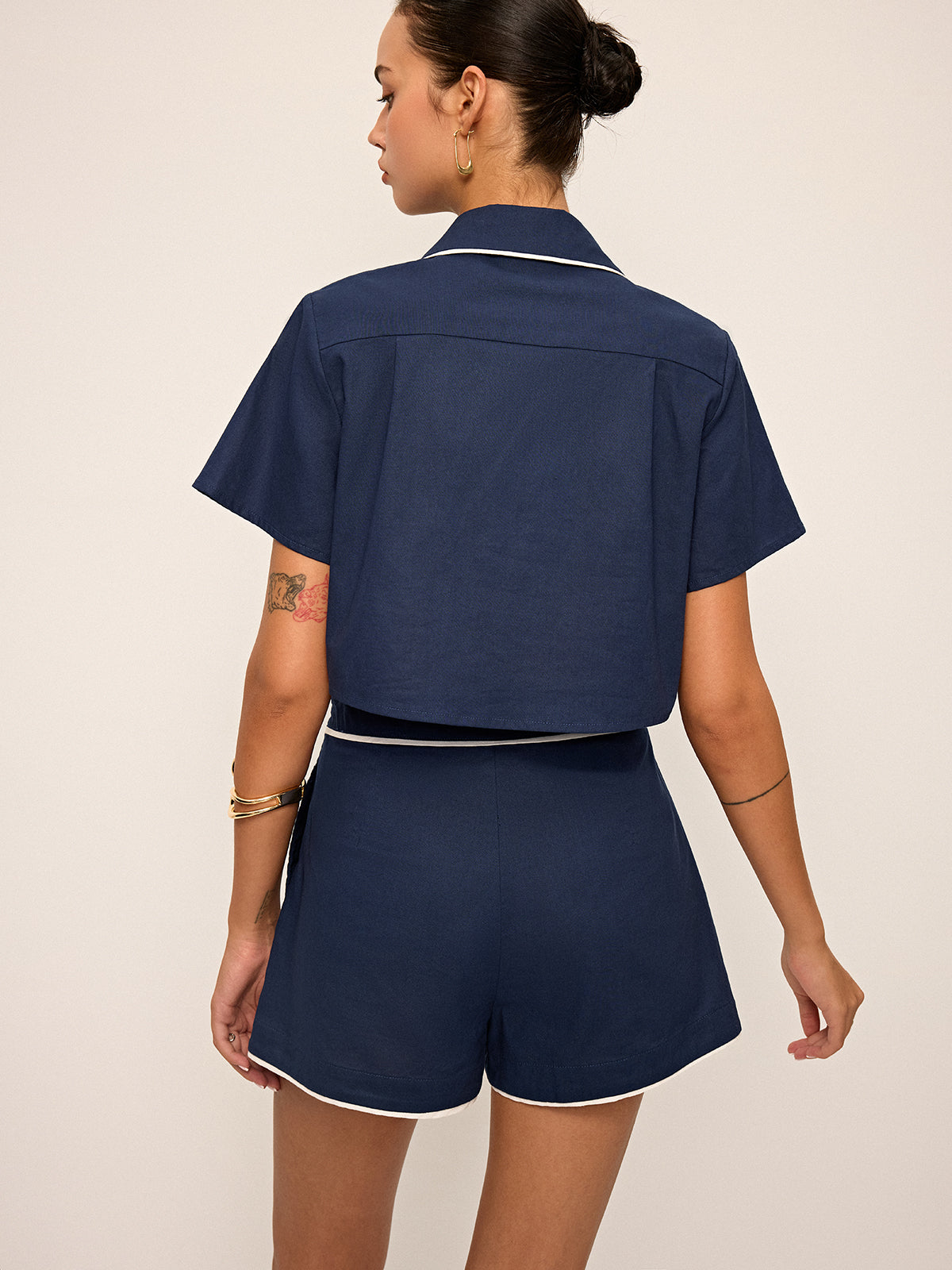 Contrasterend Piping Crop Shirt & Shorts Set
